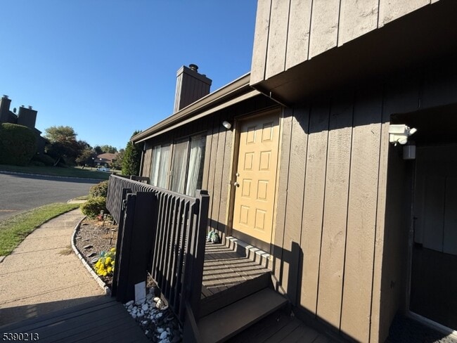 Building Photo - 105 Westgate Dr