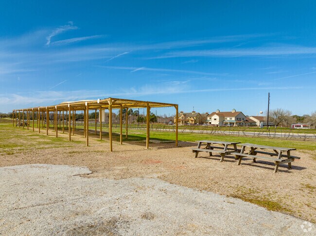 Fulshear Farmers' Market provide residents local items in Fulshear.