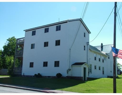 Building Photo - 50 Main St