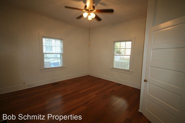 Building Photo - 3 br, 2 bath House - 1218 Clarendon St.