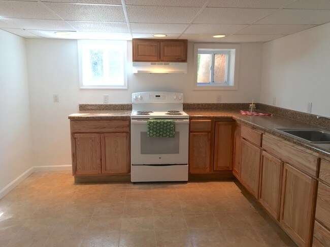 Building Photo - 156 Dupont Cir