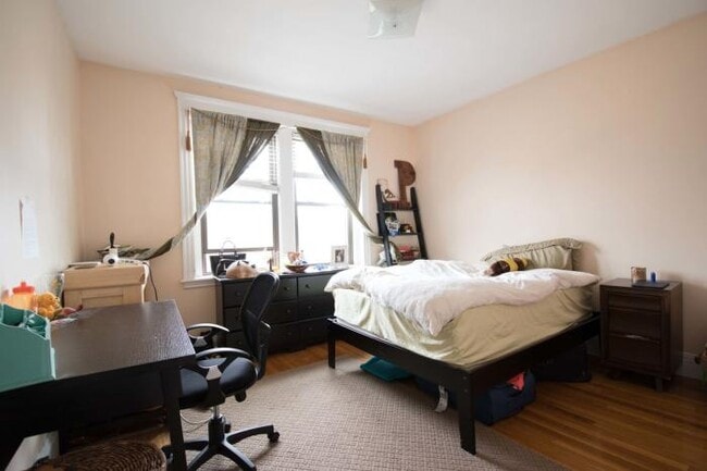 Building Photo - 2 bedroom in Brighton MA 01235