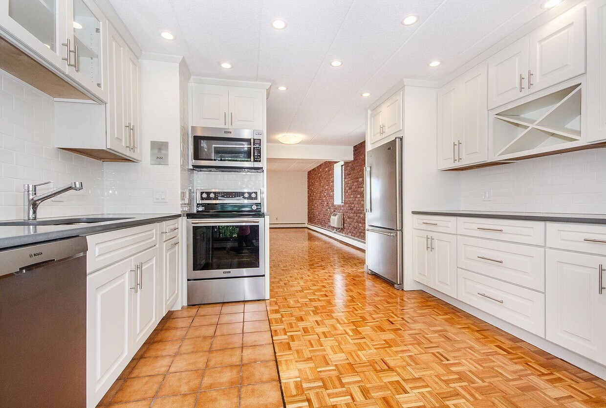 Foto principal - COOLIDGE CORNER PENTHOUSE WITH GARAGE PARK...