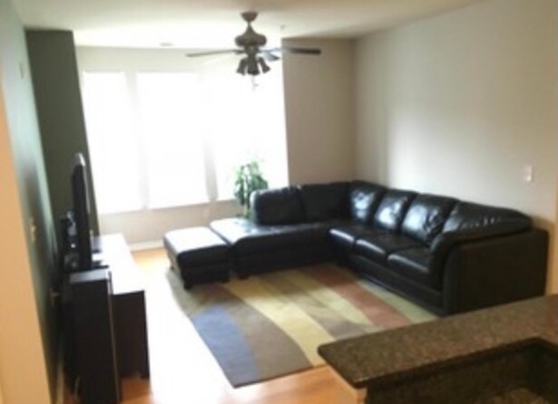 Foto del edificio - 2655 Prosperity Ave