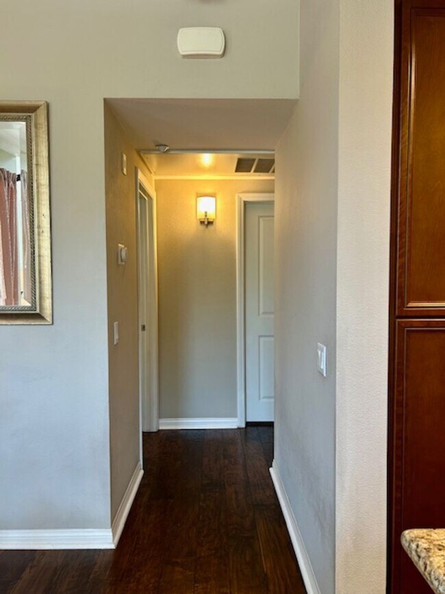 Foto del edificio - 2bed 2bath 1,401 Sqft VANTIS Condo in the Heart of Aliso Viejo