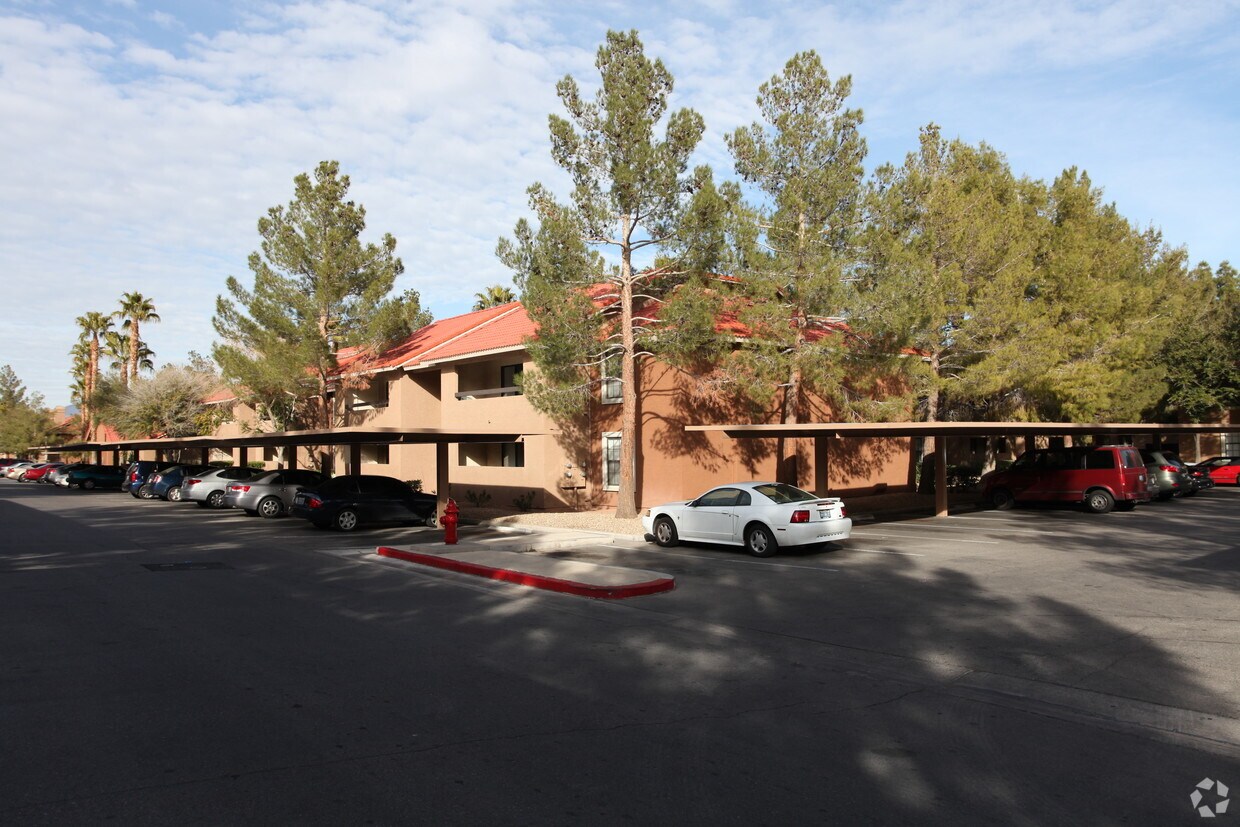 Summerlin Entrada Apartments in Las Vegas, NV