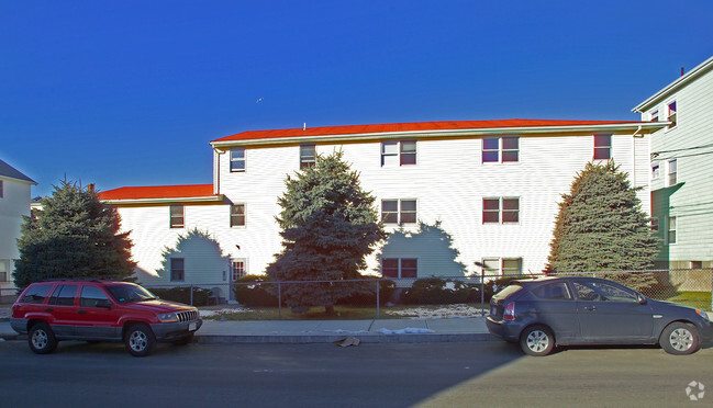Building Photo - 120 Orange St