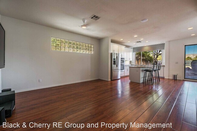 Building Photo - 3 br, 3 bath House - 1333 Fox Acres Dr