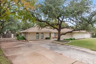 Building Photo - 109 White Sands Dr