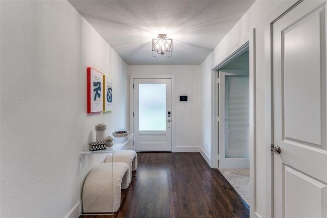 Photo - 6811 Huff Trail House