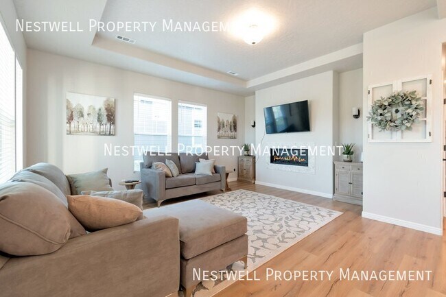 Foto del edificio - Charming Home in 55+ Community in Daybreak!