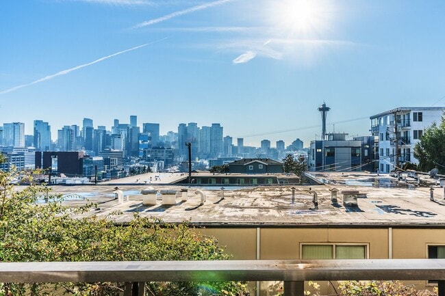 Interior Photo - Galleon Apartments