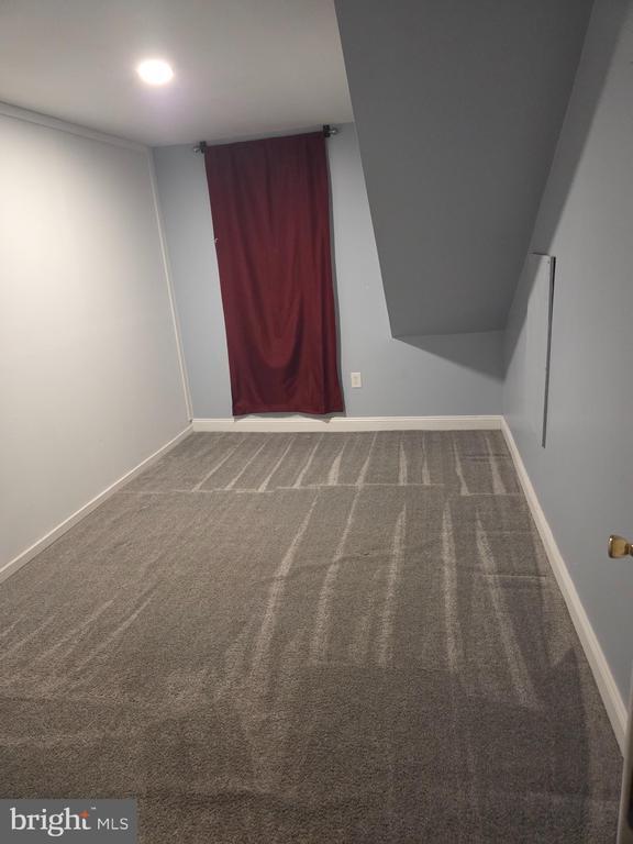 Foto del edificio - 4227 Cambridge St