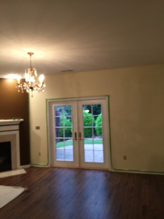 Foto del edificio - 14328 Laurel Tree Ln