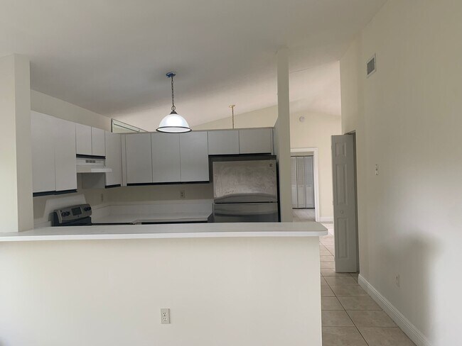 Foto del edificio - 9848 SW 117th Plz