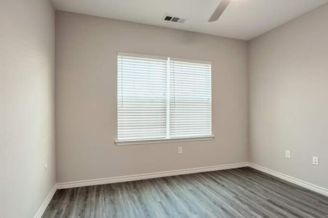 Foto del edificio - 3 bedroom in Austin TX 78748