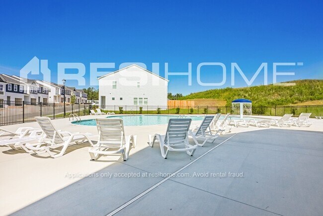 Foto del edificio - 4023 Springhead Wy