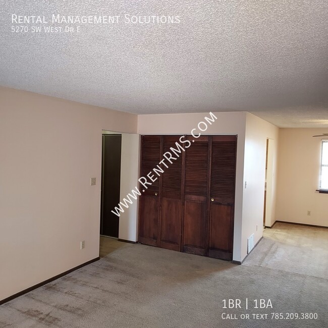 Foto del edificio - 5270 SW West Dr E- 1 BED/1 BATH CONDO