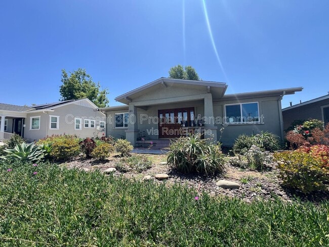 Photo - 144 Primrose Ave Townhome