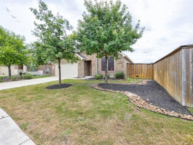 Building Photo - 3311 De Coronado Trail