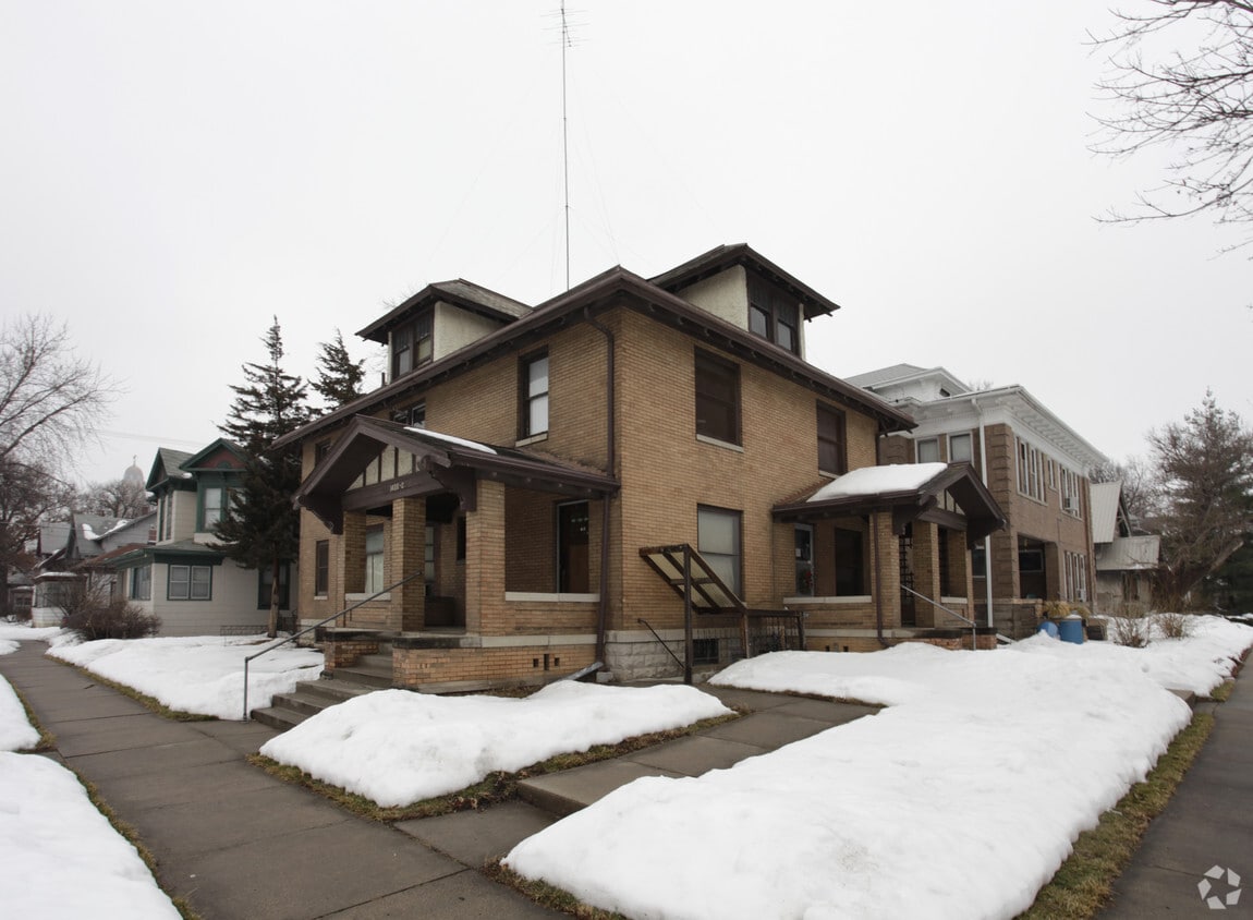 Primary Photo - 1406 C St