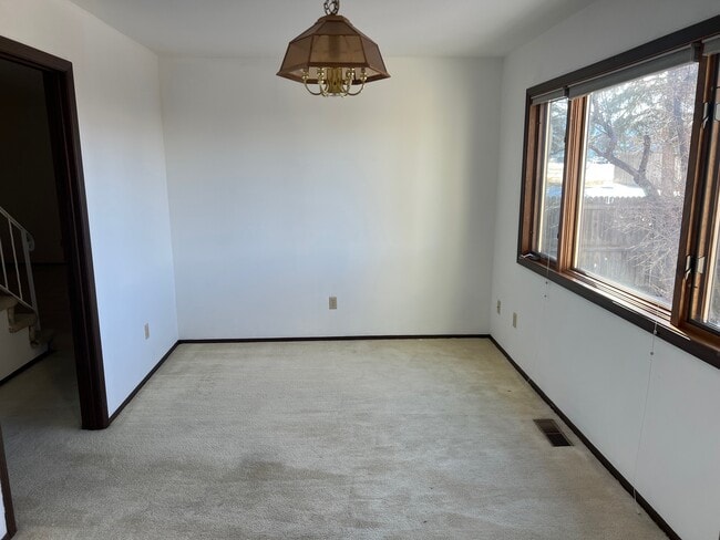 Foto del edificio - 860 Devonshire Pl