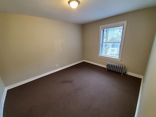 Foto del edificio - 7546 S Saginaw Ave