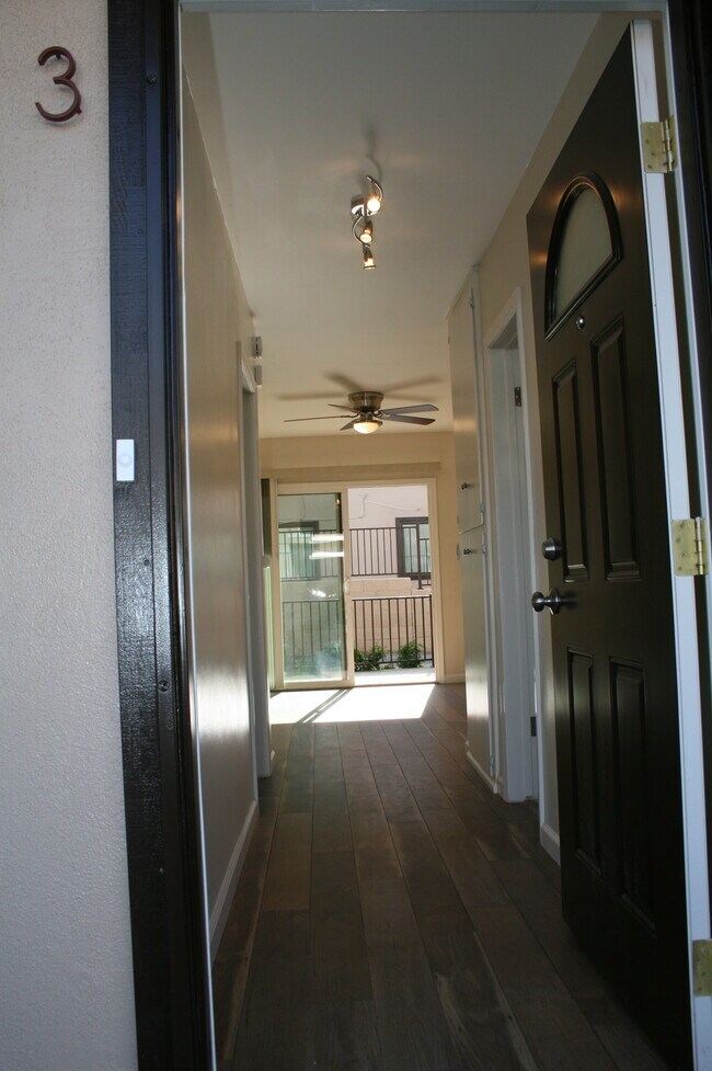 Foto del edificio - 3583 E N St