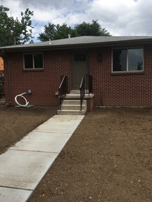 Foto principal - 1236 S Logan St