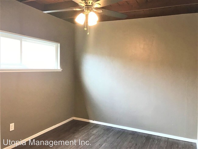 Foto del edificio - 3051-3051 Boundary St