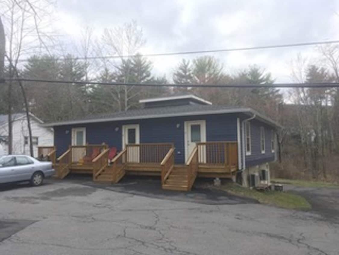 162 W Hurley Rd, Woodstock, NY 12498 Room for Rent in Woodstock, NY
