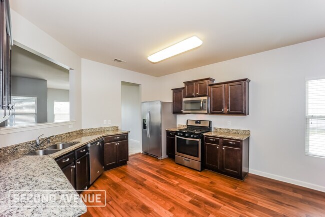 Foto del edificio - 4080 Clay Ct SE