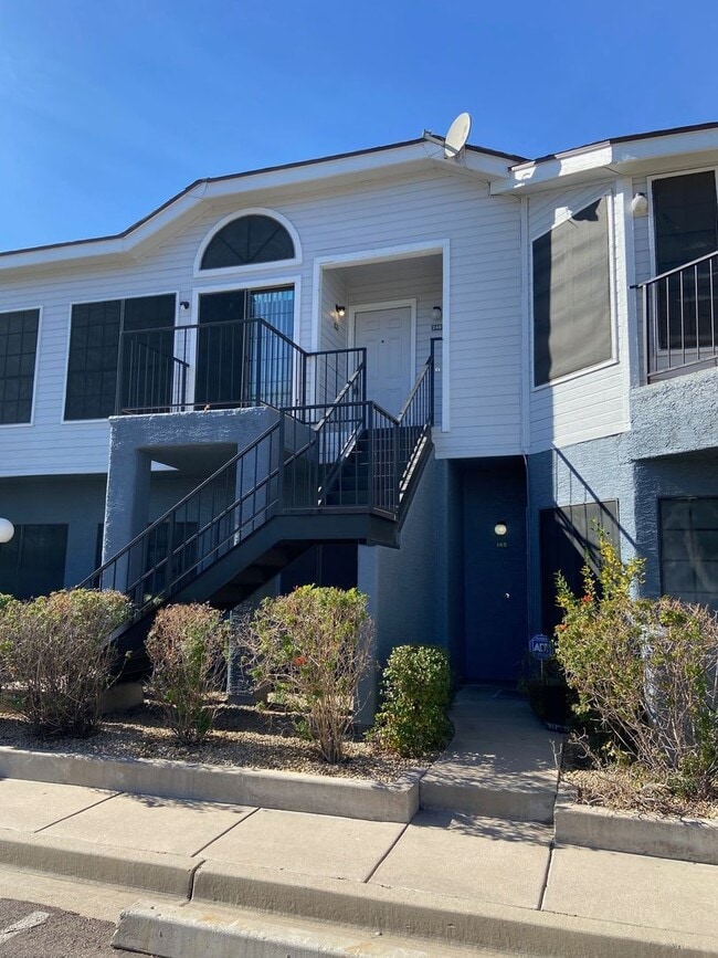 Building Photo - 8888 N 47th Ave