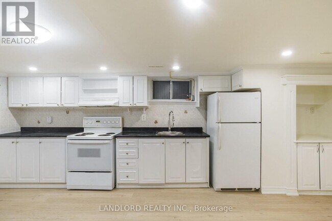 Photo du bâtiment - 107 Nairn Ave