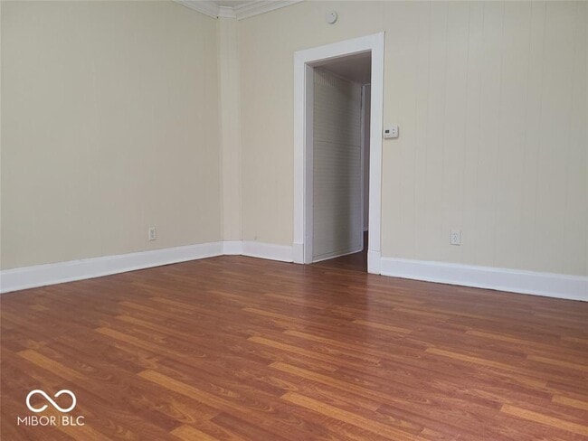 Building Photo - 416 N Linwood Ave