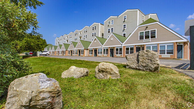 Building Photo - Campus Side Apartments