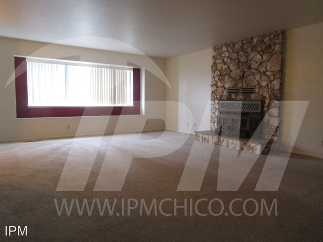 Building Photo - 3 br, 2 bath House - 988 Forest Ave