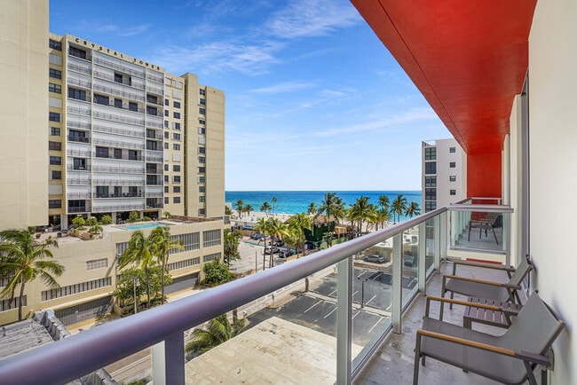 Foto del edificio - 777 N Ocean Dr