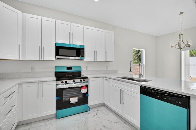 Foto del edificio - 89 Fairway Cir