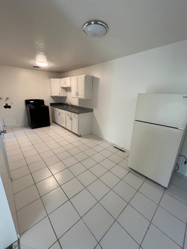 Photo - 831 E Stratford Ave Apartment