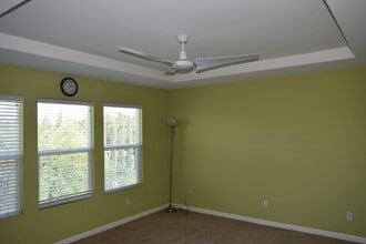Building Photo - 2613 Merchant Dr