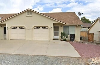 Building Photo - 6069 N Rockland Dr