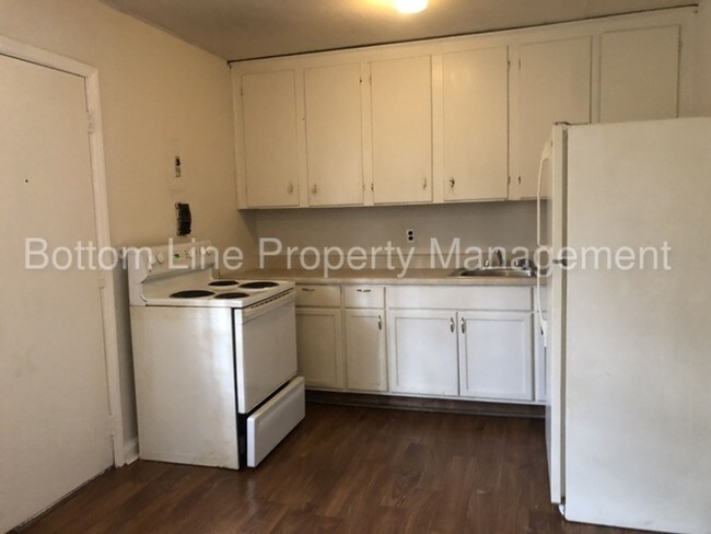 Foto del edificio - 2732 Old Steele Creek Rd