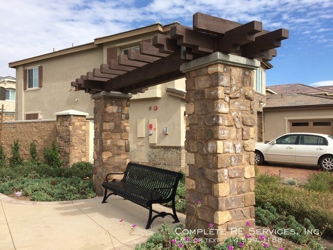 Foto del edificio - 13275 Joliet Dr