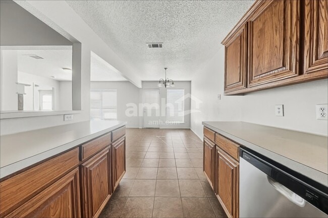 Building Photo - 12229 Rolling Ridge Dr