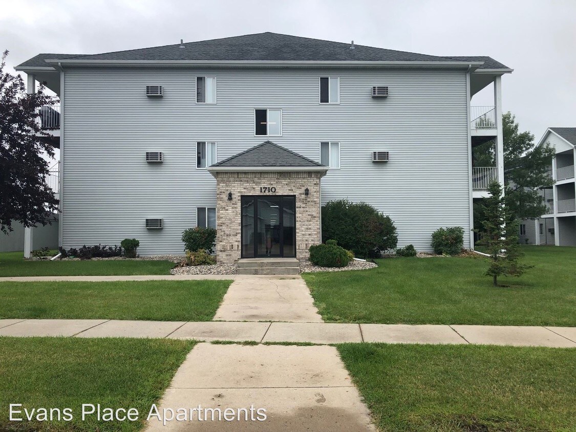 Foto principal - 1710 49th St S