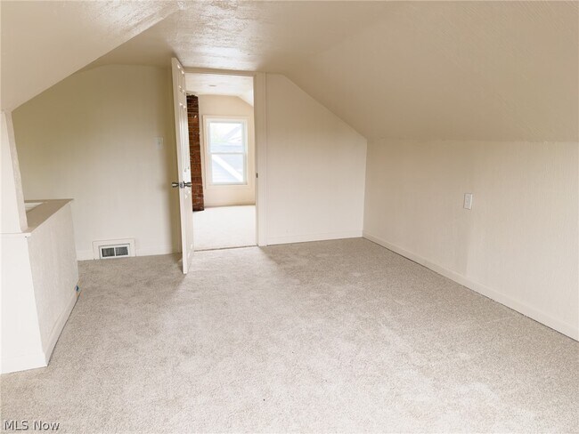 Foto del edificio - 3710 Sudbury Rd