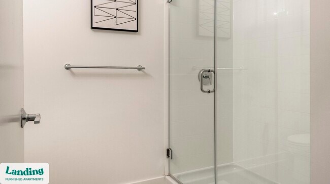 Foto del edificio - 300 S Broadway