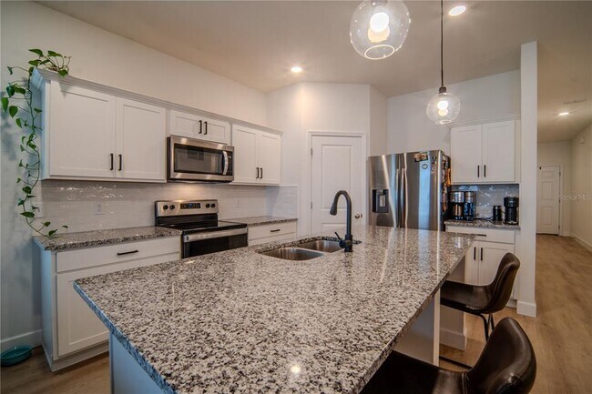Building Photo - 5859 Herder Rd