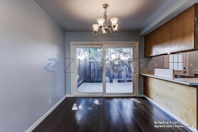 Foto del edificio - 70 Fountainhead Ct